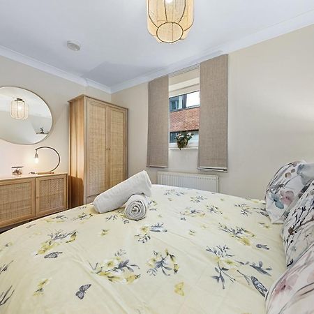 Tranquil 2 Bedroom Apartment Close To St. Paul'S Cathedral Londres Exterior foto