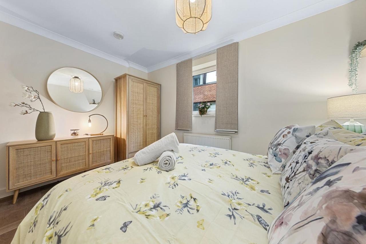 Tranquil 2 Bedroom Apartment Close To St. Paul'S Cathedral Londres Exterior foto