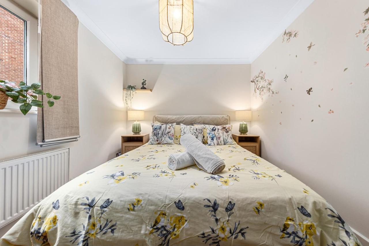 Tranquil 2 Bedroom Apartment Close To St. Paul'S Cathedral Londres Exterior foto